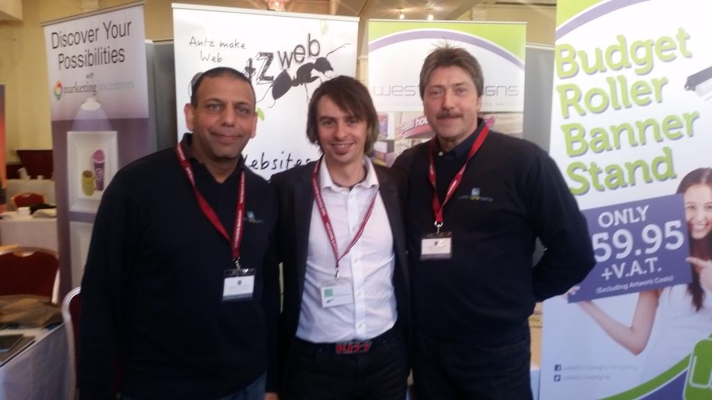 westonesigns's tweet photo. 3 amigo's at Blackpool #shoutevent this morning  @westonesigns @AntzWeb http://t.co/ZR1Uak4v3z