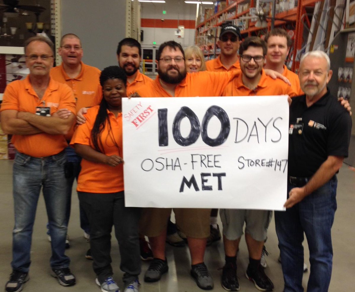 JohnAustinMET's tweet photo. District 1 MET celebrates 100 days OSHA free! #METsafety @MattucciTHD @MET_D1 http://t.co/H6C2ueJUK8