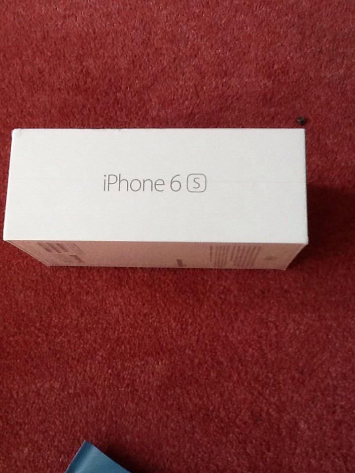 mandamoo8's tweet image. It's here! #iPhone6sOnO2