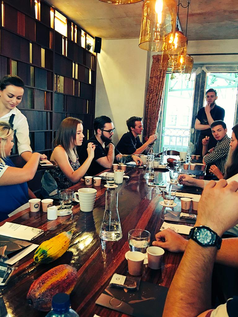 damoakaflash's tweet image. Learning all about chocolate. Yum Scrum! @HotelChocolat #iPhone6sOnO2 #weartherose