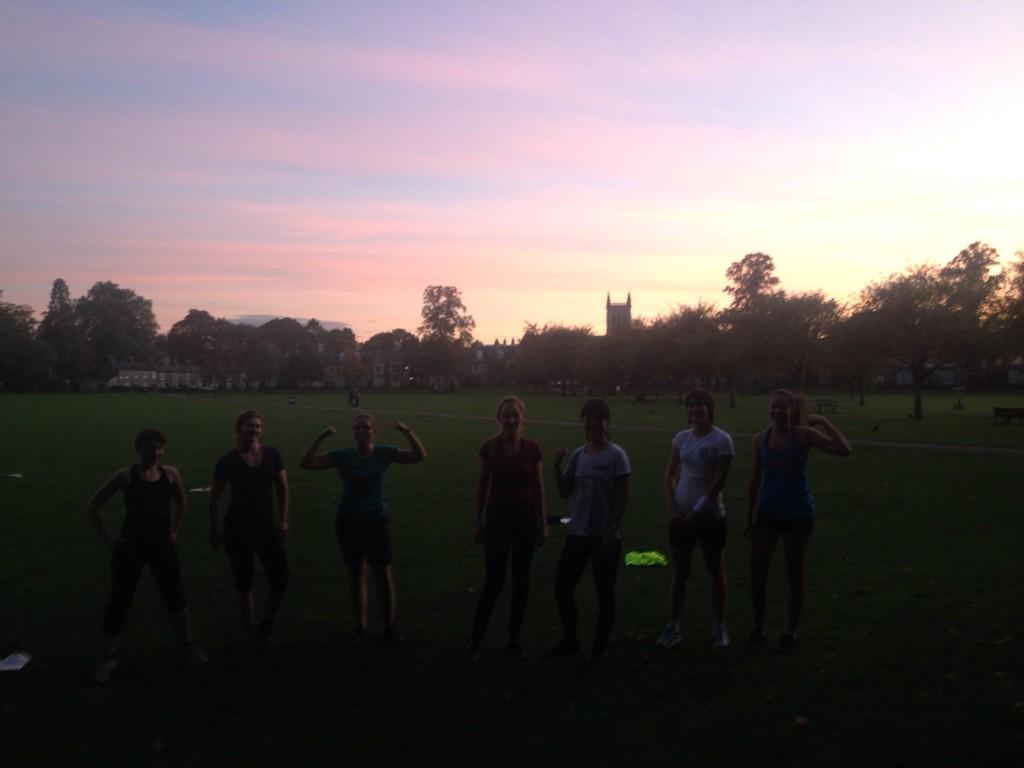 CambridgeZone's tweet photo. This is our gym! #sunsetworkout #fitness #jesusgreen #cambridge #goals http://t.co/SiZVjS56fm