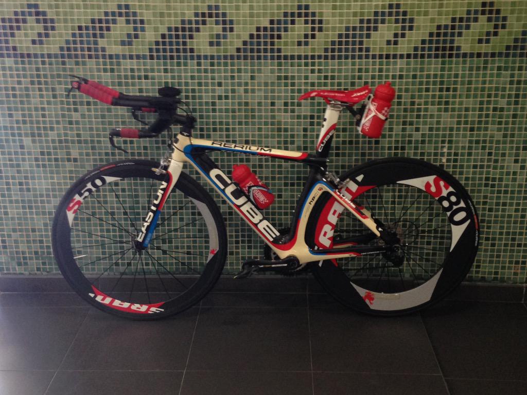 CAMINO A...
Preparado el avión tal y como saldrá en Gandia. Qué ganas d q llegue...
A seguir entrenando!!!