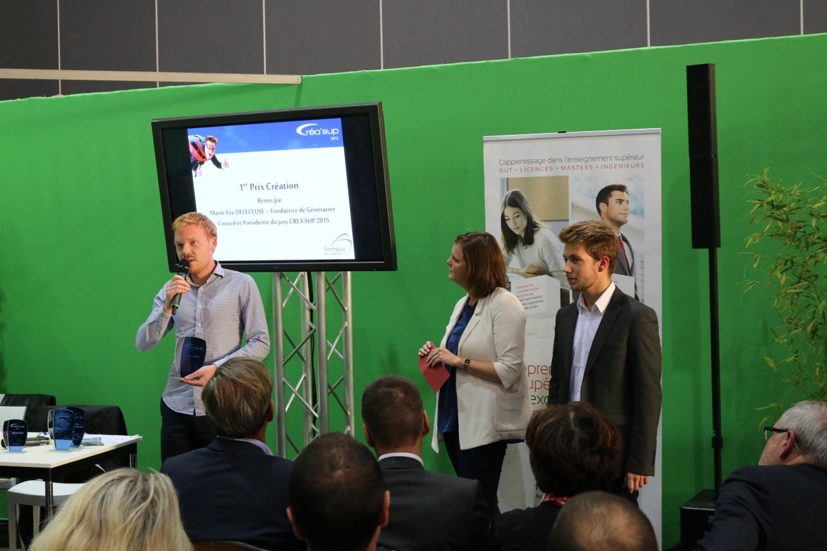 yesUart_'s tweet photo. yesUart remporte le 1er Prix du concours Créa’Sup 2015, nous sommes fiers et on partage!! http://t.co/L9SiuaVS6q