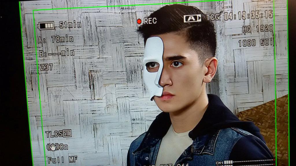 Akankah pengorbanan Panji berhasil? Atau kah, wajahnya hancur secara sia2? Cari tau di #RajawaliRCTI Eps HARI INI!!