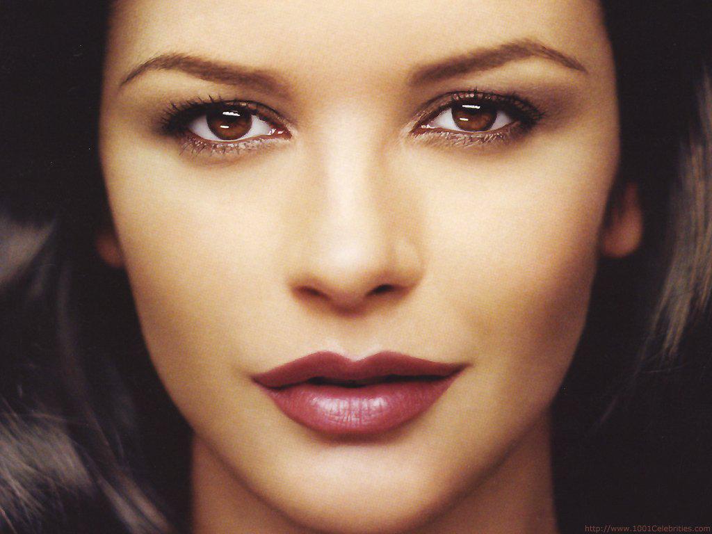 Happy Birthday  Catherine Zeta Jones 