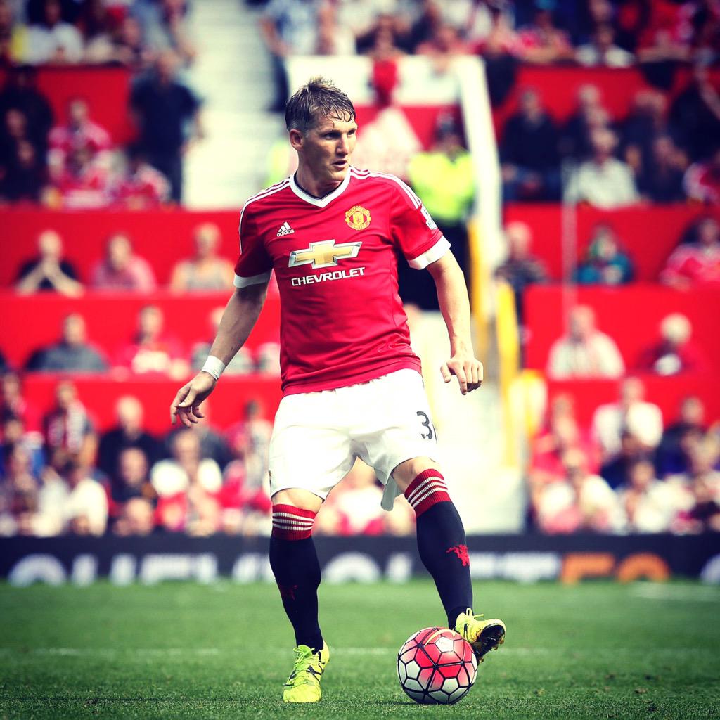 Back to Premier League tomorrow! #mufc