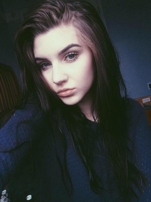 Hi kinda new please rt? thanks