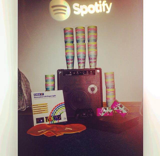 SpotifyPort's tweet photo. Want all of this kit at your pre-drinks or party for FREE?!?! Message me for further details http://t.co/zBkpy23sy6