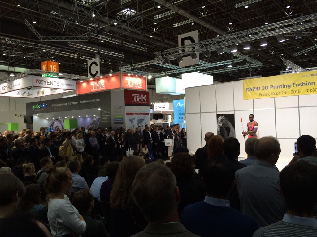 The #3dfashionshow seems to be a big hit @ #Euromold2015