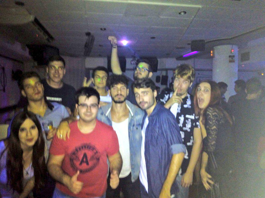 CarlosPedron91's tweet photo. 🎉🎉🎉👌 http://t.co/Bw12kmxYLF