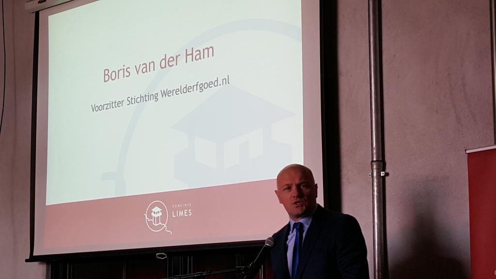 MariannedeRijke's tweet photo. #BorisvanderHam, voorzitter Stg #Werelderfgoed NL trapt af op #Limes netwerkdag @RomeinseLimesNL #Unesco http://t.co/f0uxBzGNYD