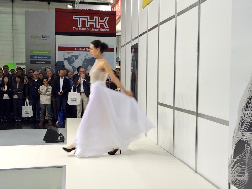 #3DPrinting #fashionweek <a href="/euromold2015/">Euromold 2015</a> #Düsseldorf designer Rachel Nhan <a href="/RAPID_Event/">RAPID + TCT Event</a>
