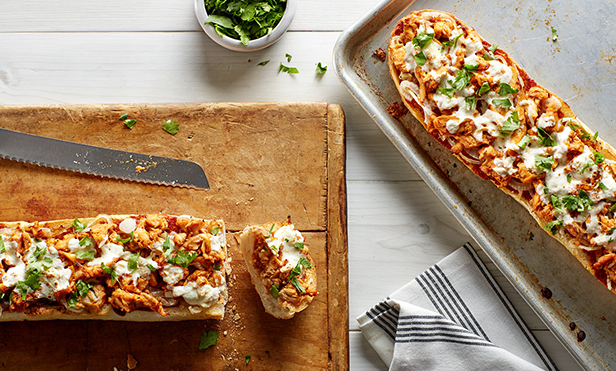 Umm, yes please! BBQ #chicken French bread #pizzas with smoked mozzarella. ow.ly/SFL3W #ChickenSquad