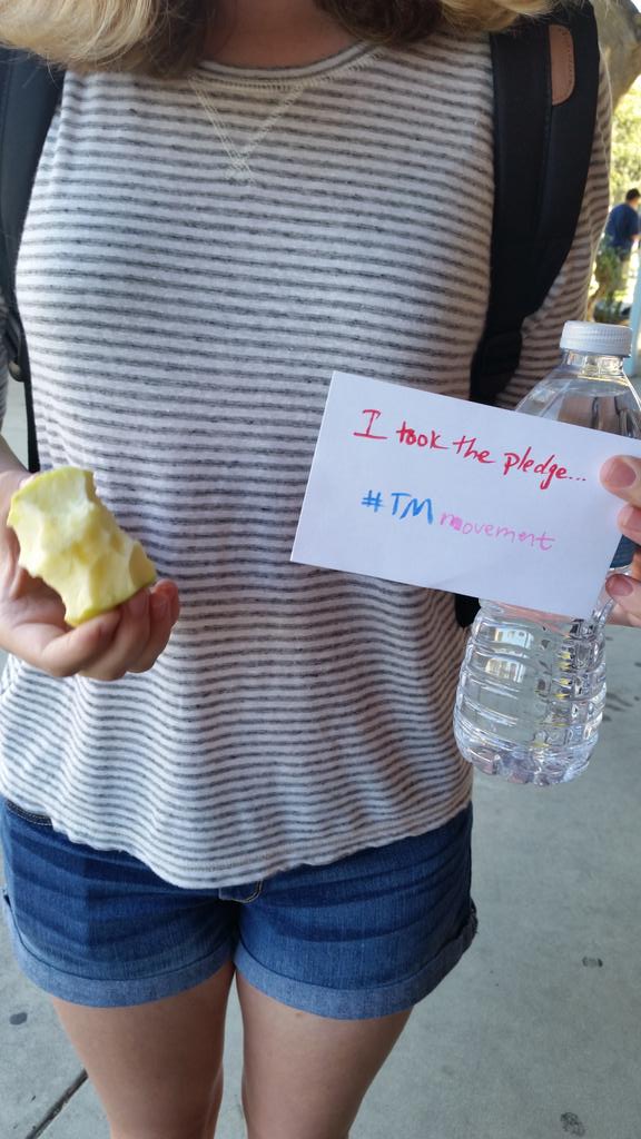 gabyd233's tweet photo. Take the pledge❤️™ #TMmovement http://t.co/jdckvxXKsq http://t.co/ngIXl32YPt