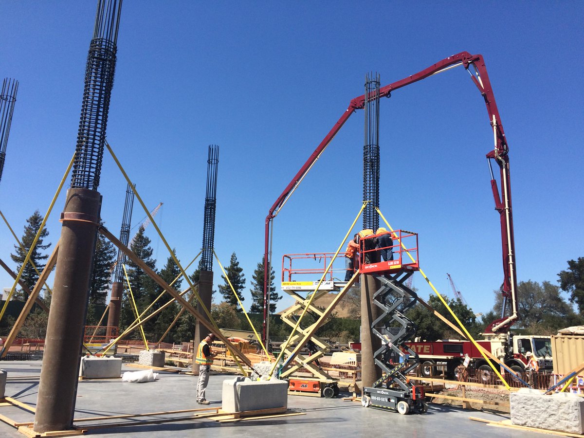 WebcorBuilders's tweet photo. Check out some of the great progress the Webcor team is making at Apple Tantau! #WebcorBuilders #AppleCampus http://t.co/xW8FnVqcVm