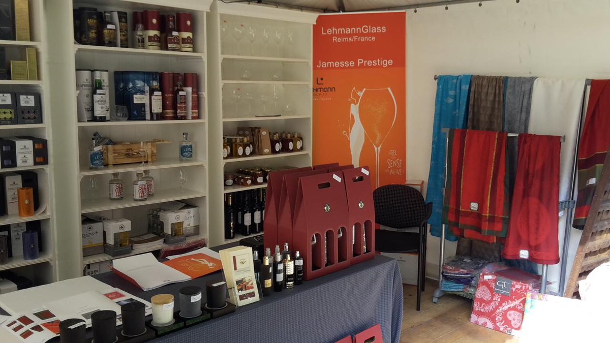 PrestigeSr's tweet photo. #PrestigeShowrooms Stand 34 #tischkultur #wein #whisky uvm @Genusstraeume @BurgHuelshoff  http://t.co/Y4V8xKfk9K http://t.co/H13gT5tGZI