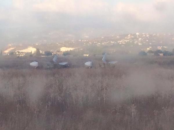 CombatAir's tweet photo. Latest update as regards Su-24/25 colors. It seems Su-25s could be under camo netting (@KURYERSAT). As for the Su-24? http://t.co/0fnC84Dazw