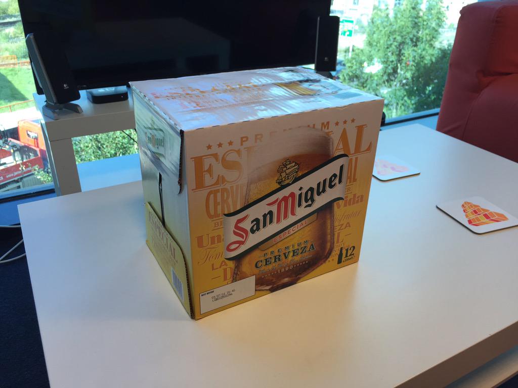 HurstDEV's tweet image. Happy Friday everyone! Unexpected beer from a client for a job well done will go down a treat :)