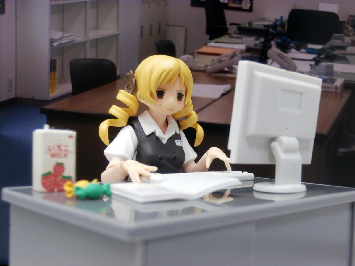 Olマミさん劇場がほっこりする アラサーマミさんがfigmaで再現されてる的なアレ Togetter