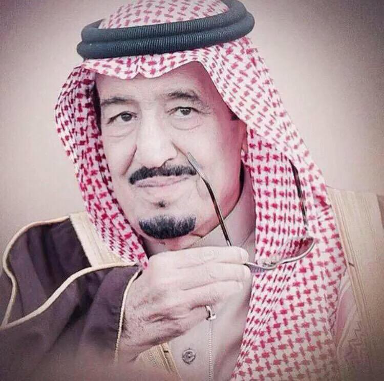 khaled77_771's tweet photo. #كلمه_لوطنك_لمليك_لرجال_امنك
#كلنا_سلمان نريد توحيد صورة العرض http://t.co/r052ksEsnq