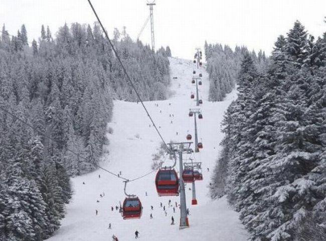 TransylvaniaTU's tweet photo. #WinterHoliday in the #CarpathianMountains
https://t.co/uVhkhOxAEA http://t.co/ZrCPzGsXsD