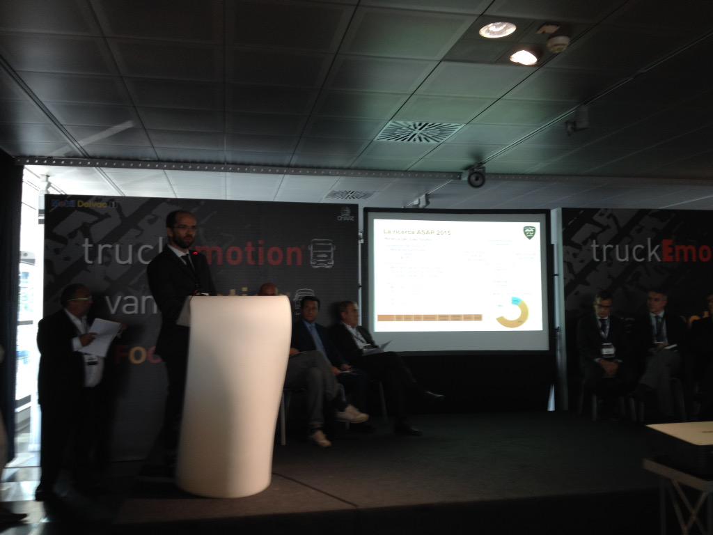 giudipez's tweet photo. Presentazione dei risultati della ricerca sul Truck di @AsapSMF e @celsgroup in collaborazione con @mobil_delvac http://t.co/rSkv0CnFga