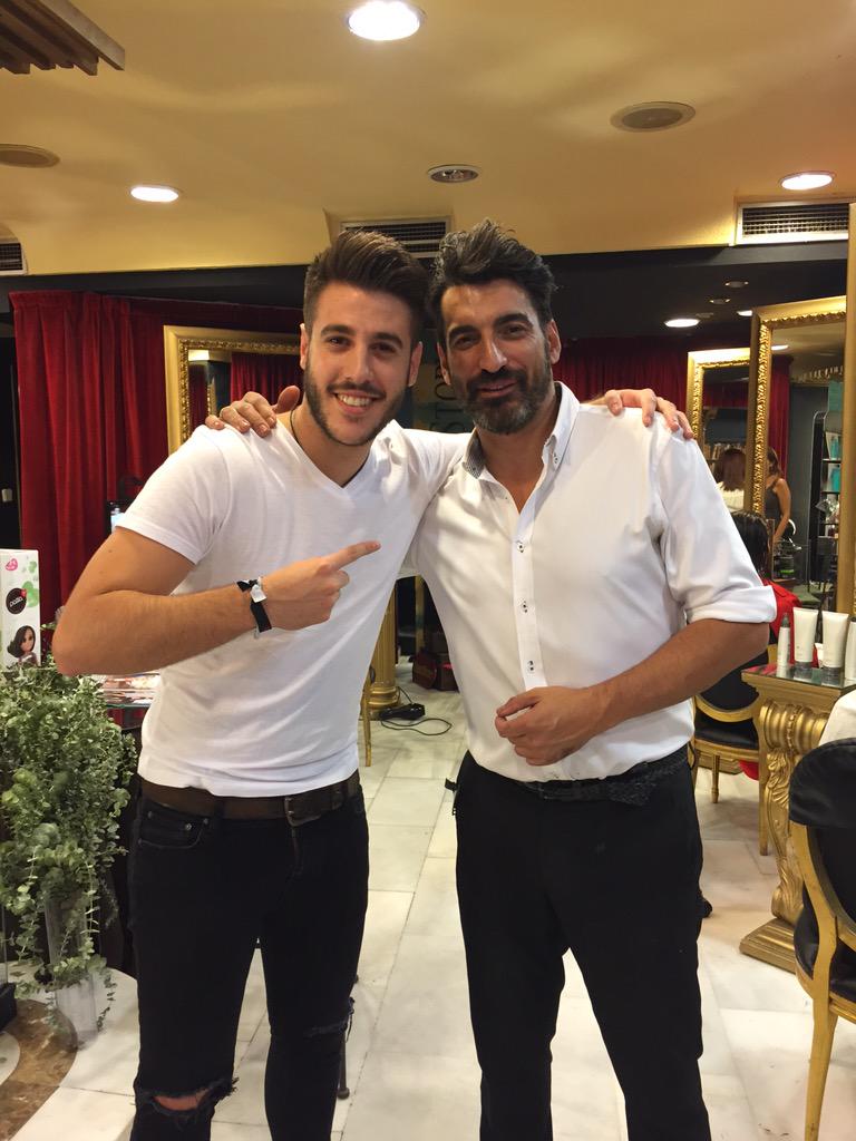 Gracias a Edu y a su peluquería por el trato de siempre Hair Story.
