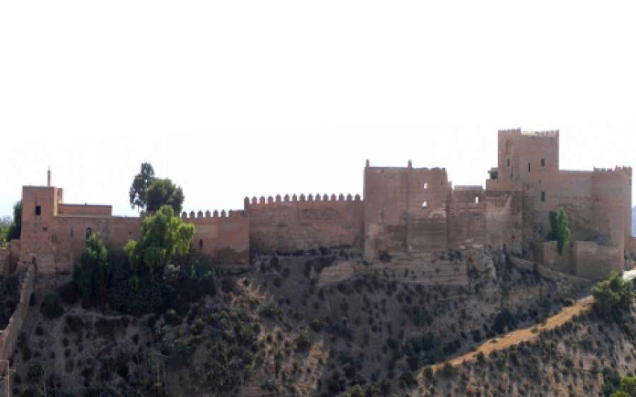 antena3com's tweet photo. La Alcazaba de Almería, castillo de intrigas de #JuegoDeTronos ▶️ http://t.co/SsxDGVwZGb vía @viajestic http://t.co/ErtT2065ny