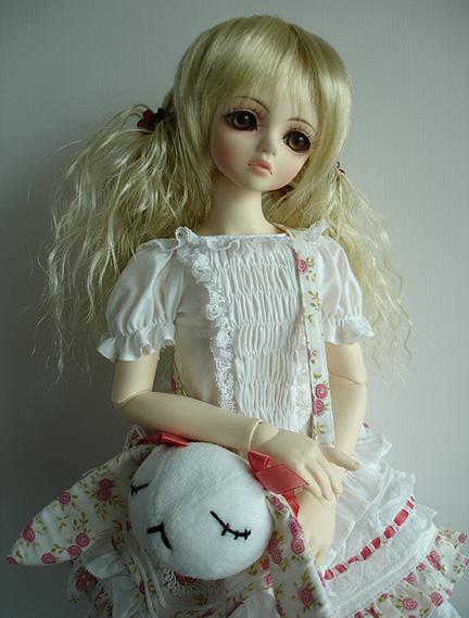 citygirlshop's tweet photo. Happy Cherry Friday! #kiddelfcherry #lutscherry #lutsdoll #eluts #bjd #balljointdoll #doll http://t.co/0WxqdlFlOj