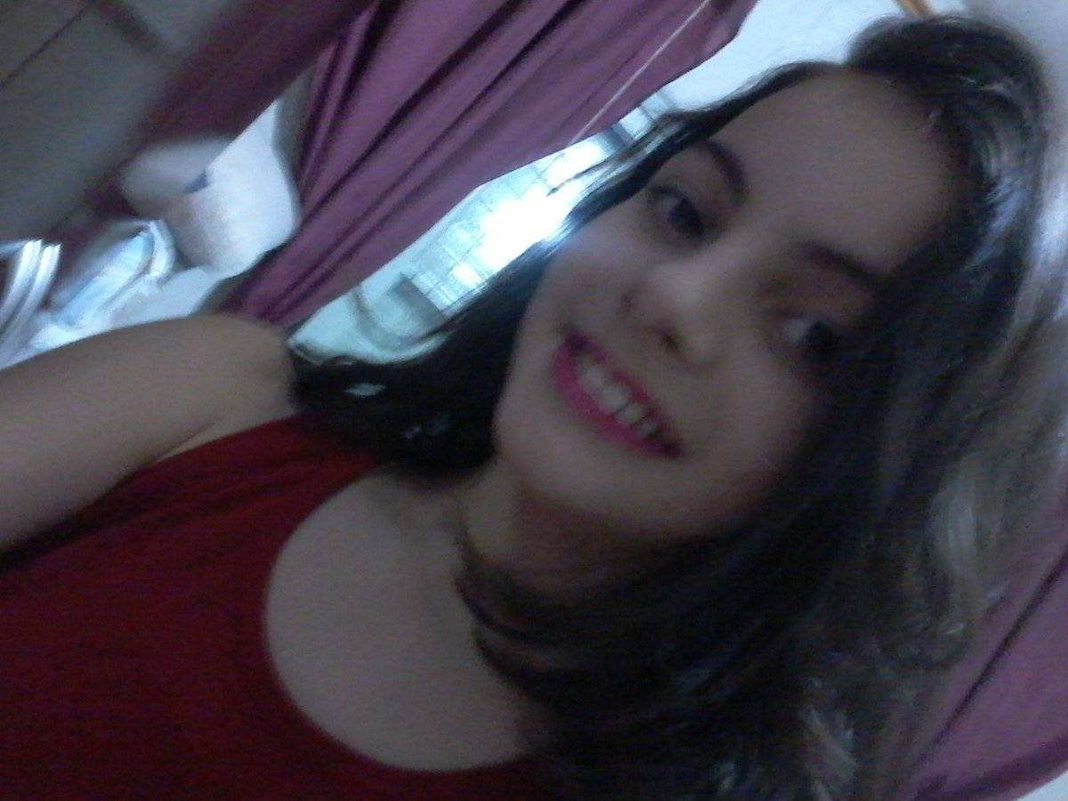 kauanevictoria7's tweet image. Cortei meu cabelo!!! Ai meu deus cabelo curto outra vez tambem nesse calor insuportavel!!! Gostaram?
#1sim #2não