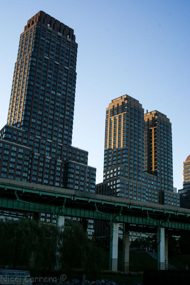 niccicarrera1's tweet image. Waiting for a contract for my new novel…and New York life niccicarreraromance.com/2015/09/25/wai…