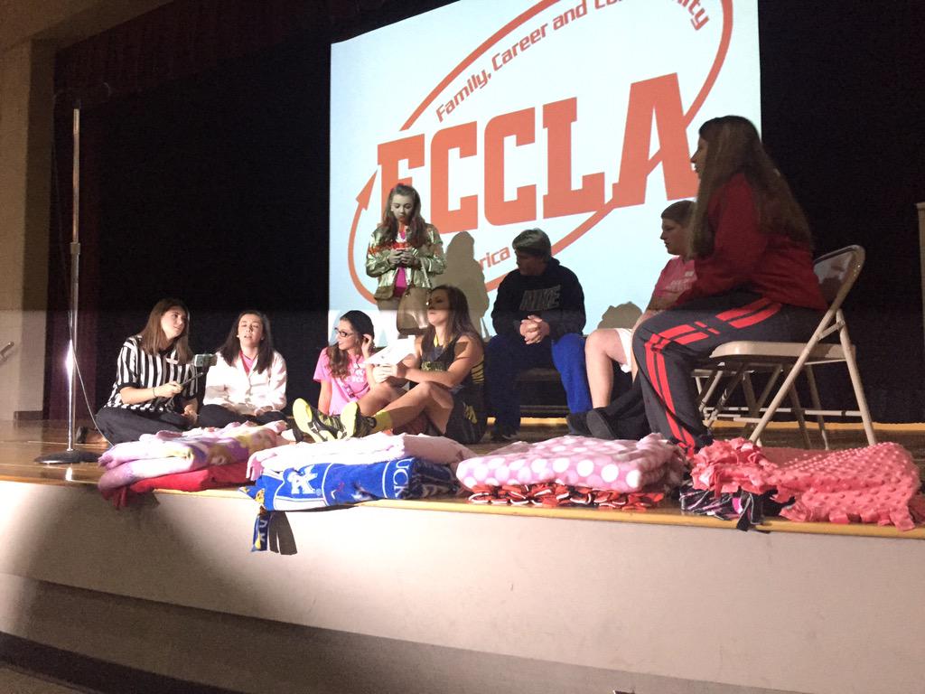 Region9FCCLA's tweet photo. Opening Session has Started!! http://t.co/tkKfxvjb5x