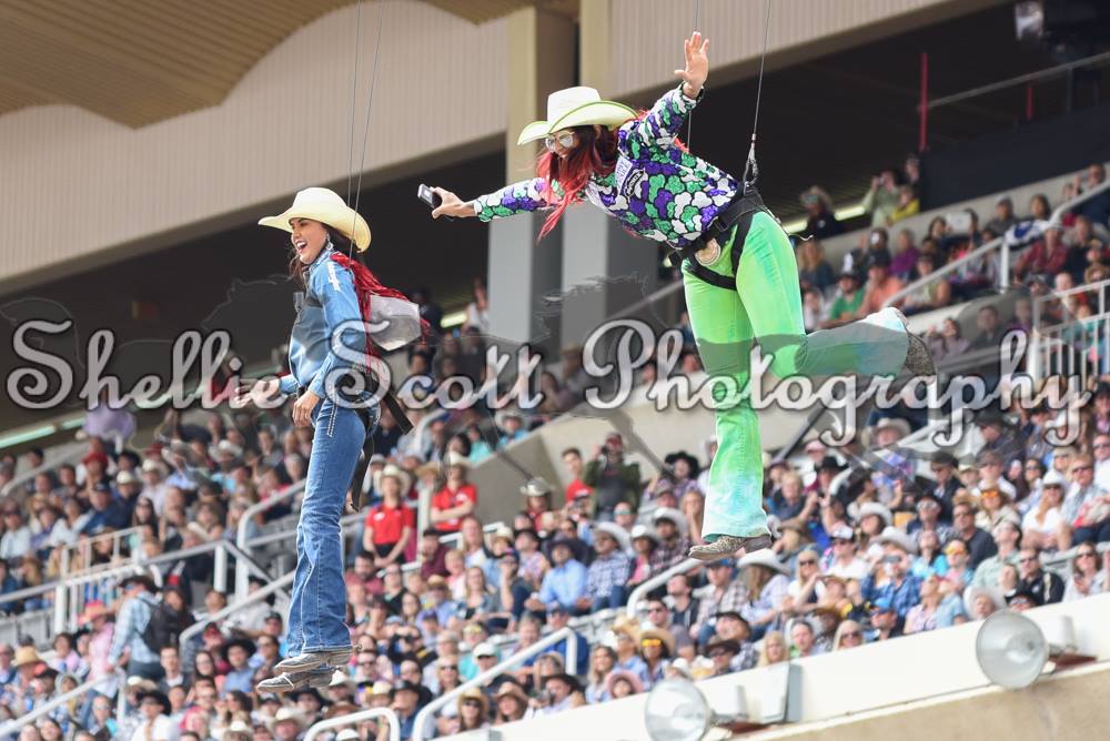 shellie_scott's tweet photo. Its #FallonTaylorFriday @FallonTaylor3 @CS_Rodeo @DAA25 @RodeoChat #whatthehelmet &amp; #GofastKass @KassidyDennison http://t.co/AaIWu3VUFP
