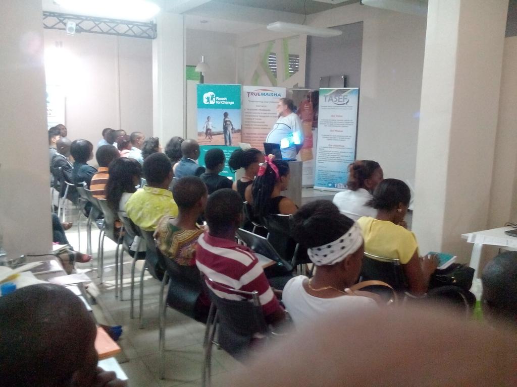 Afruturist's tweet photo. Richard Mabala @bunihub presenting about Social Entrepreneurship, very interesting. http://t.co/Yt3LXeoqe3