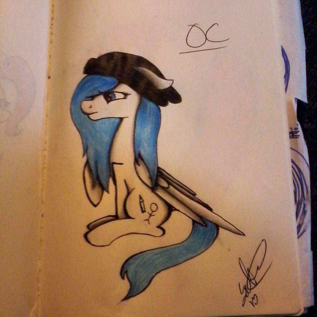 PinkieFanClub's tweet photo. Bored in school #MLP #FIM #mylittlepony #Friendshipismagic #Magic #earth #erthpony #pegasy #pegasus #unicorn #unico… http://t.co/uLc7cBlSMO