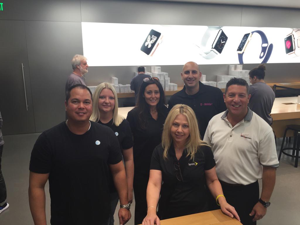 Carrier collaboration and partnership at Apple 😄 <a href="/SPRINTNATRETAIL/">NENationalRetail</a> #iPhone6s