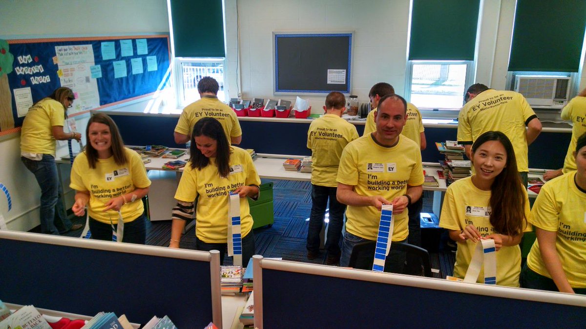 jaygoose7's tweet photo. Another great #stlouis #eyconnectday @KIPPSTL ! http://t.co/MTpm4Va078