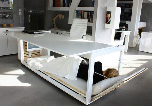 BigBHM's tweet photo. Thanks to Greek design firm Studio NL, we have the desk-bed. http://t.co/qTh6qf5Kgw http://t.co/Oox5YKQd8w