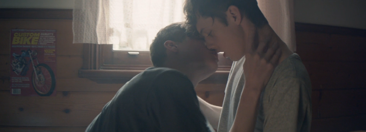 Vevo tweet picture