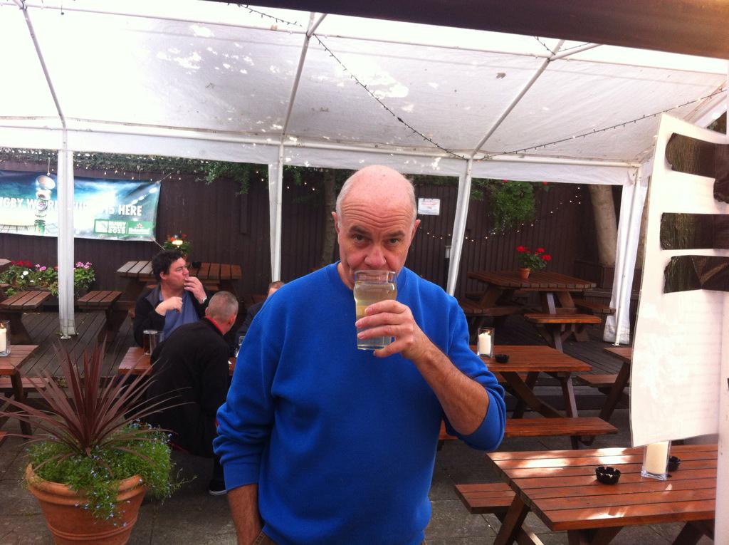 TheNewInnEaling's tweet image. The new inn #beerfest @EalingCommunity @CAMRAWestLondon @WMDX_CAMRA @EalingEvents