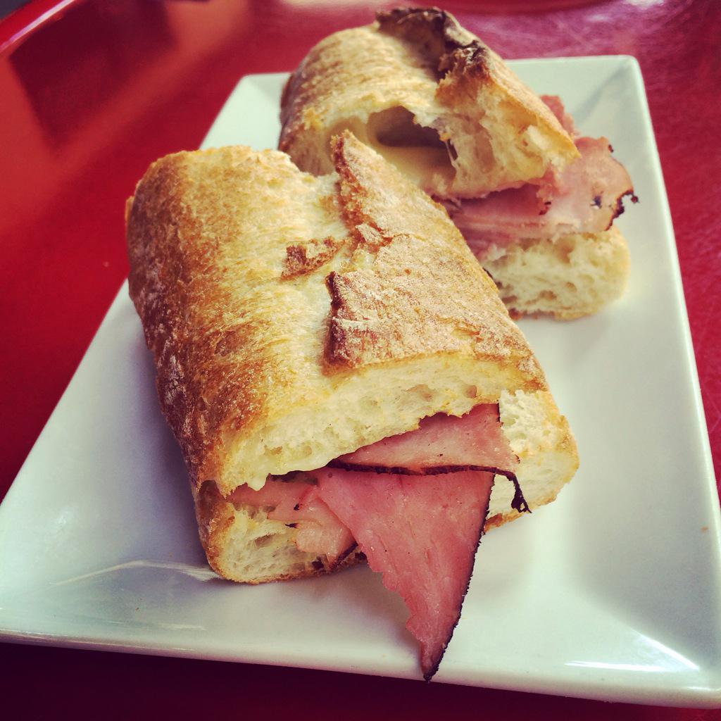 phyreflyclt tweet media