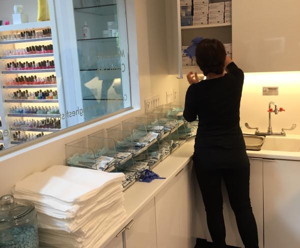 DerbyStShops's tweet image. Check out @MiniLuxe&apos;s #CleanLab! Impeccable cleanliness &amp;amp; hygienic service, at every store! #Derbyst