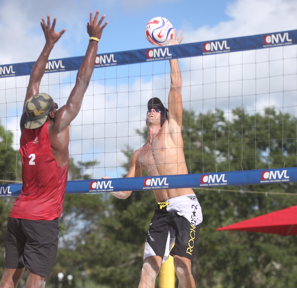 TheNVL's tweet photo. Samuels/Hinchey defeats Caban/Phipps [21-19, 21-16] #NVLPSL #BlockingClinic http://t.co/Dj97IDcCFI