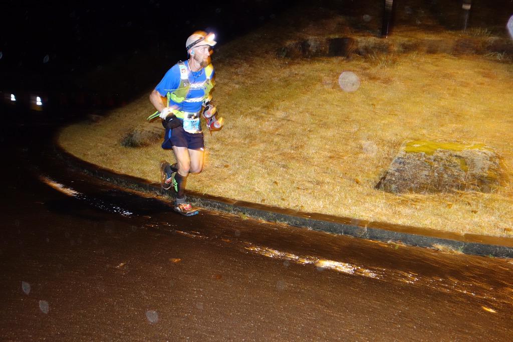 iRunFar's tweet image. Jeff Browning has moved up to 7th at 90.4km and 74 minutes back. Looks like money. #UTMF
