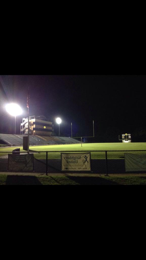 ghseagles_fb's tweet photo. It's Gameday folks! Time to #PackTheBabb a little rain never hurt nobody so bring a umbrella kick off is 7:30 http://t.co/BBSLI4akZF