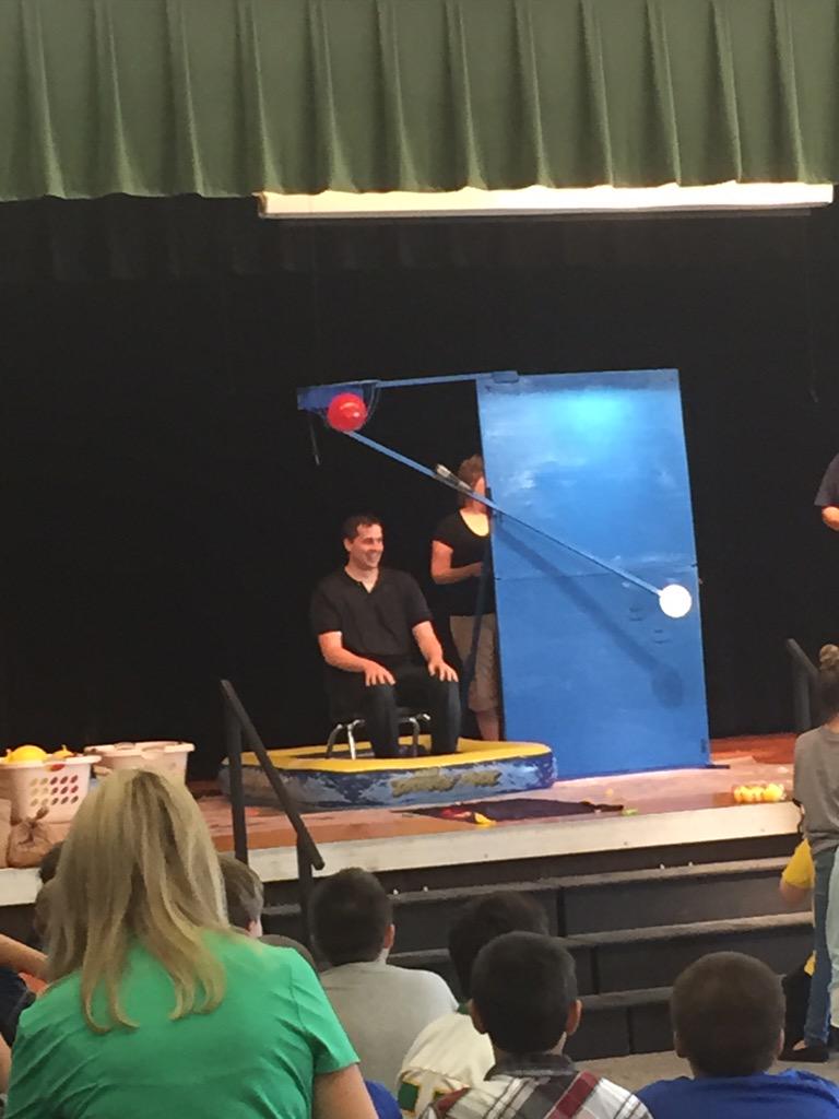 holmesmiddle's tweet image. Students had fun today at lunch as those who participated in fundraiser got a chance to soak a teacher.  #fumaroles