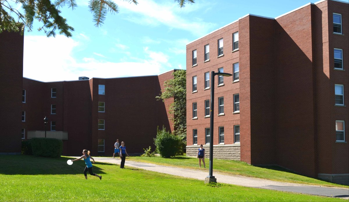 AcadiaU's tweet photo. #AcadiaU's Cutten House among Canada's Top 10 Best University Residences. http://t.co/6KcKshq3nK http://t.co/tID4CNoiER