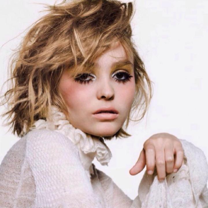 .<a href="/LilyRoseMelDepp/">Lily-Rose M. Depp</a> has made her @VogueParis debut: tgr.ph/1YFAOgH