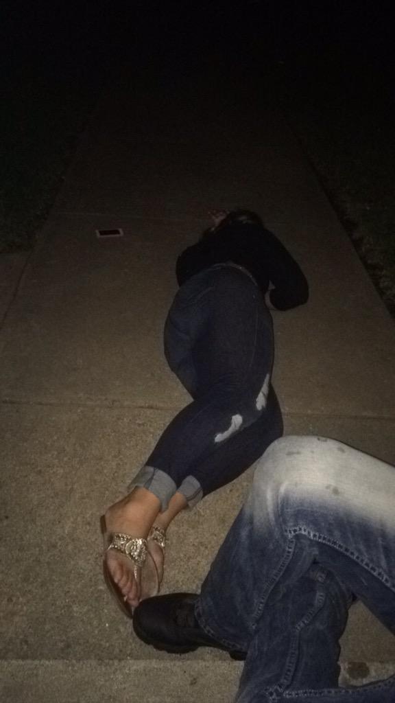 FHSUPassouts's tweet photo. She isn't worth picking up http://t.co/FxKicQwohM