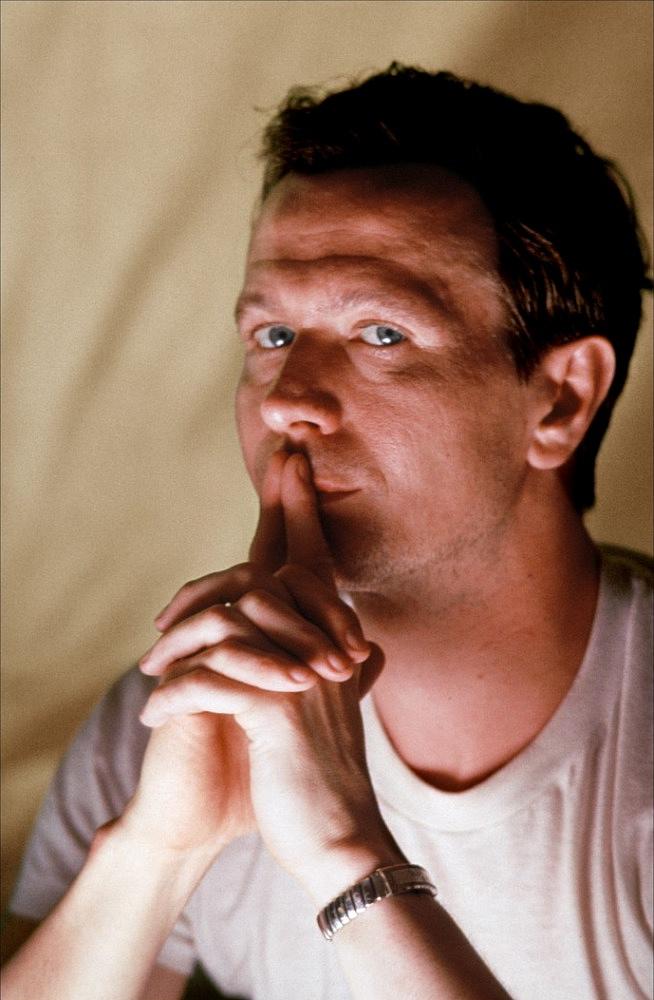 Gary Oldman Web on X: "#FBF Gary Oldman as Lee Harvey Oswald in JFK #movies  #cinema #history #actor #portraitphoto http://t.co/bIT7Cq59kh  http://t.co/i82A1H5lBO" / X